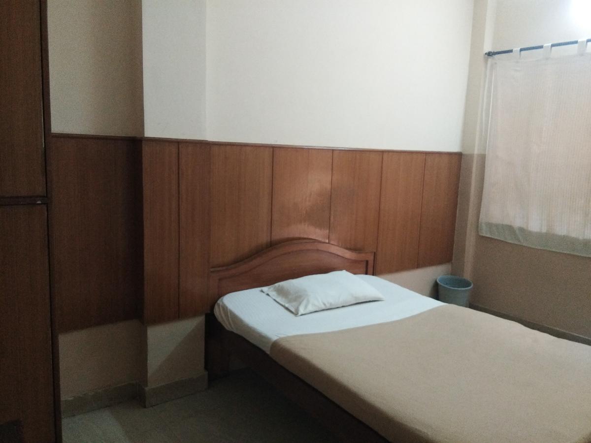 Veekay Tourist Home Bangalore Ngoại thất bức ảnh
